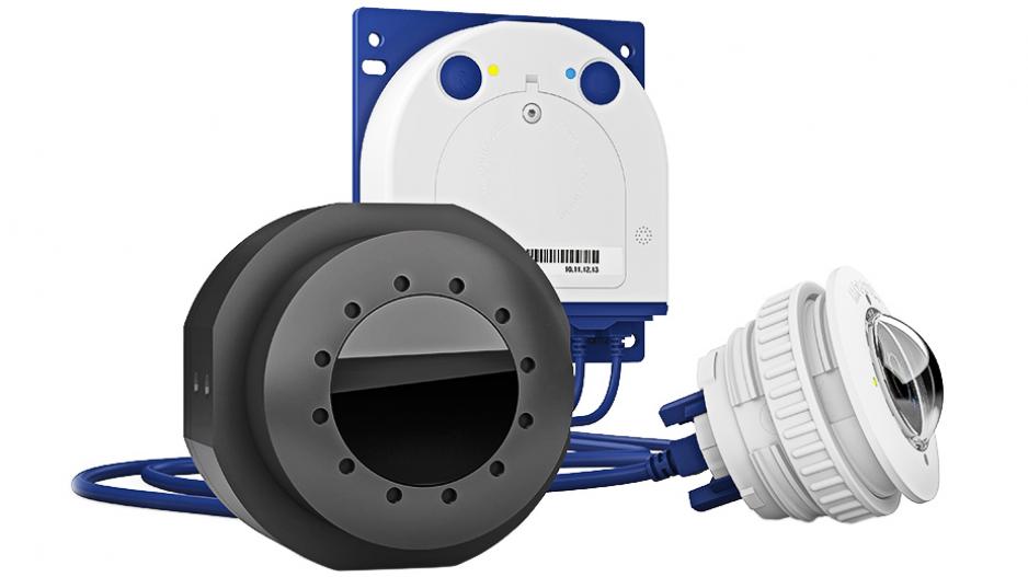cctv_security_surveillance_camera_system_security_solutions_industry_international_plaza_building